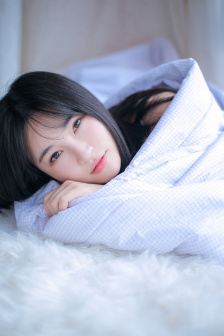 波多野吉衣电梯
